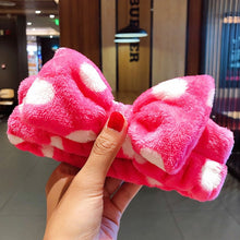 Load image into Gallery viewer, Wash Face Hair Holder Hairbands Soft Warm Coral Fleece Bow Animal Ears Headband For Women Girls Turban Fashion Hair Accessories